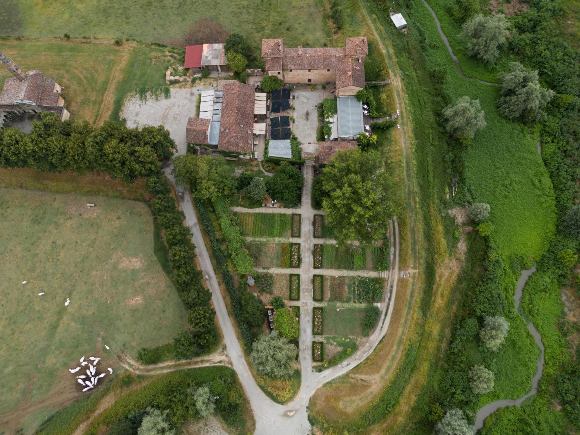 Polesine Parmense Antica Corte Pallavicina Relais المظهر الخارجي الصورة